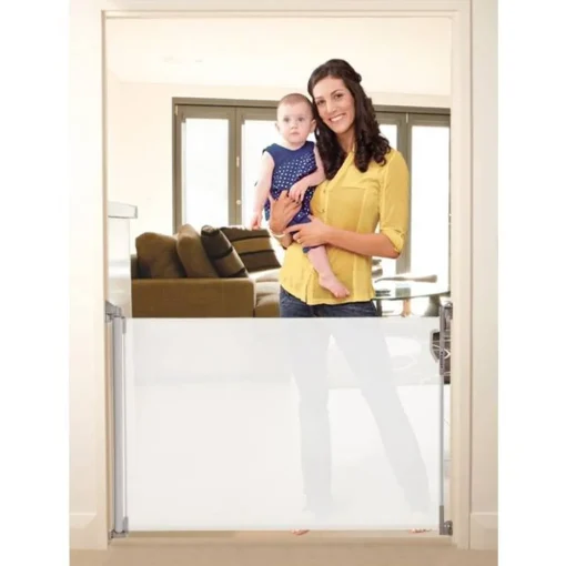 Dreambaby Retractable Gate - White