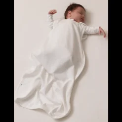 The Sleep Store 0.1 tog Pointelle Side Zip Summer Sleeping Bag