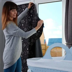 Tommee Tippee Sleeptight Portable Blackout Blind ( Gro Anywhere Blind )